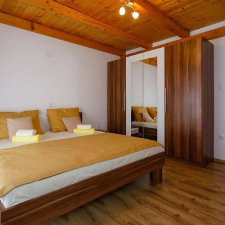 Apartment Aleksandra Malinska Zewnętrze zdjęcie