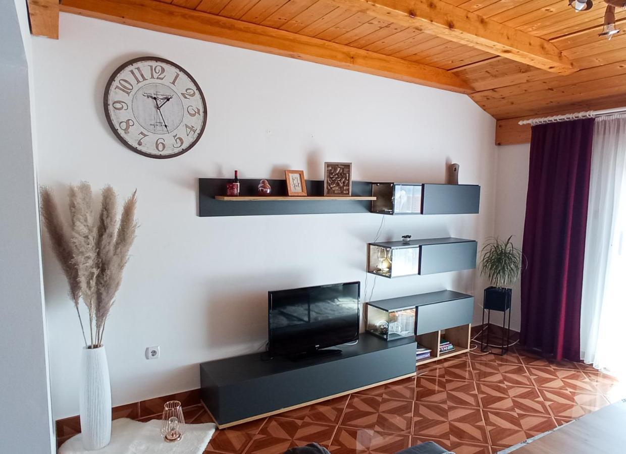 Apartment Aleksandra Malinska Zewnętrze zdjęcie