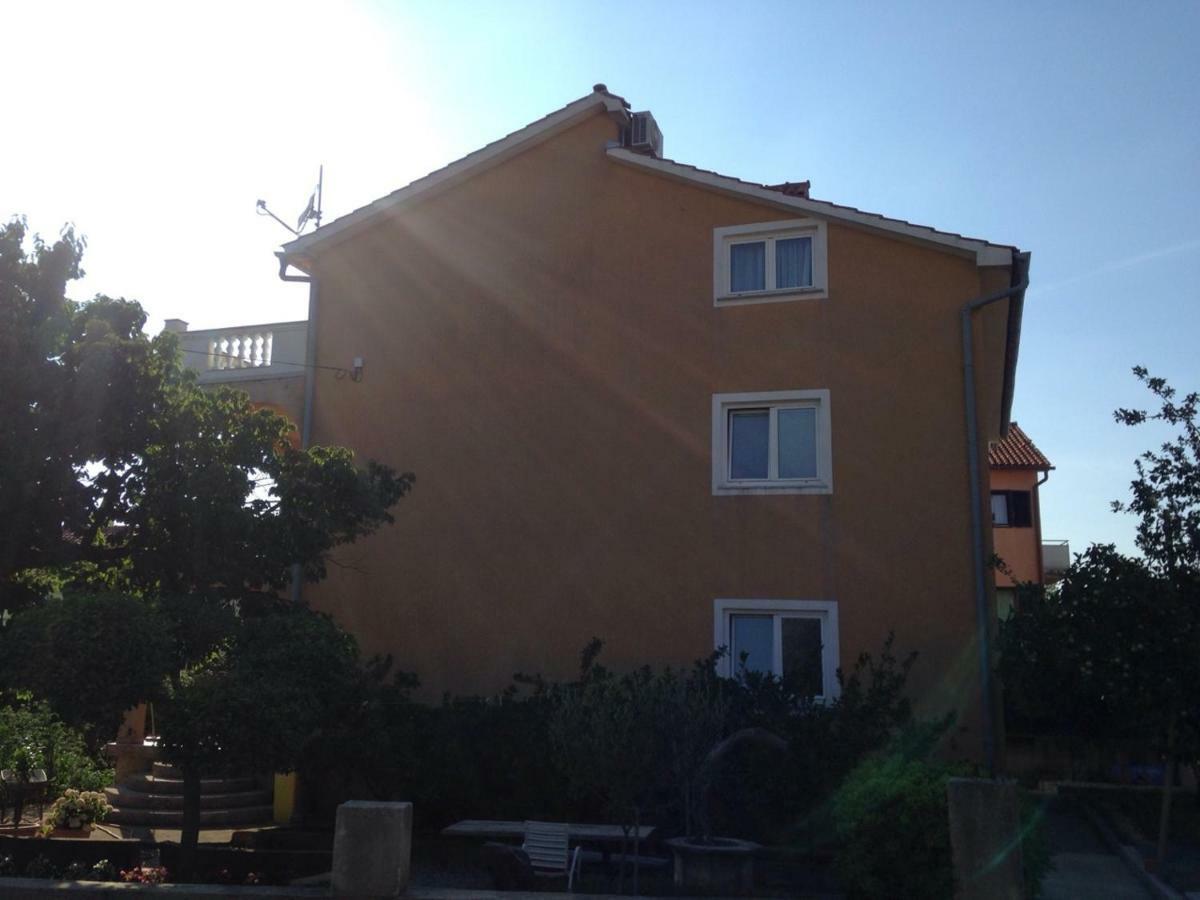 Apartment Aleksandra Malinska Zewnętrze zdjęcie