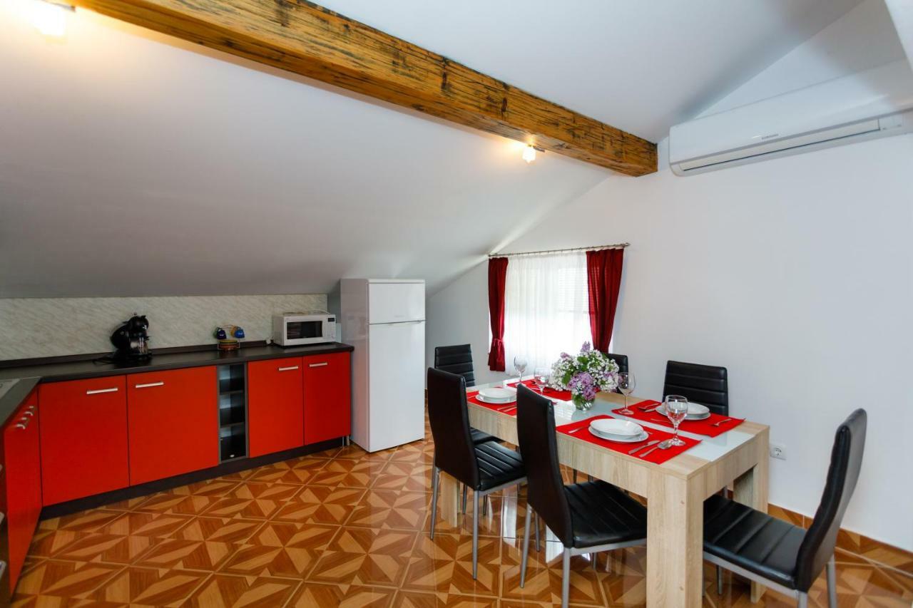 Apartment Aleksandra Malinska Zewnętrze zdjęcie
