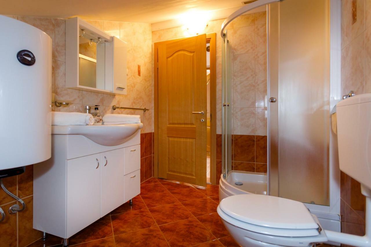 Apartment Aleksandra Malinska Zewnętrze zdjęcie